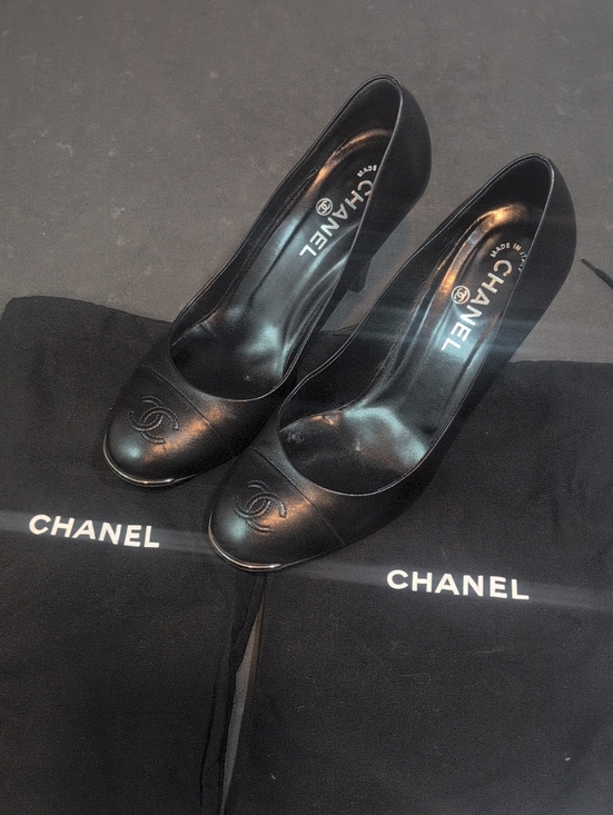 CHANEL Shoes - CHANEL Black Leather CC-Toe Mid Heel Pumps